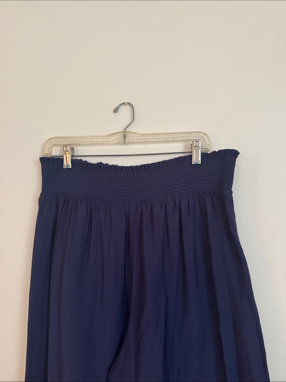 Navy Smocked-Waist Wide Leg Palazzo Crop Pants - Picture 3 of 9